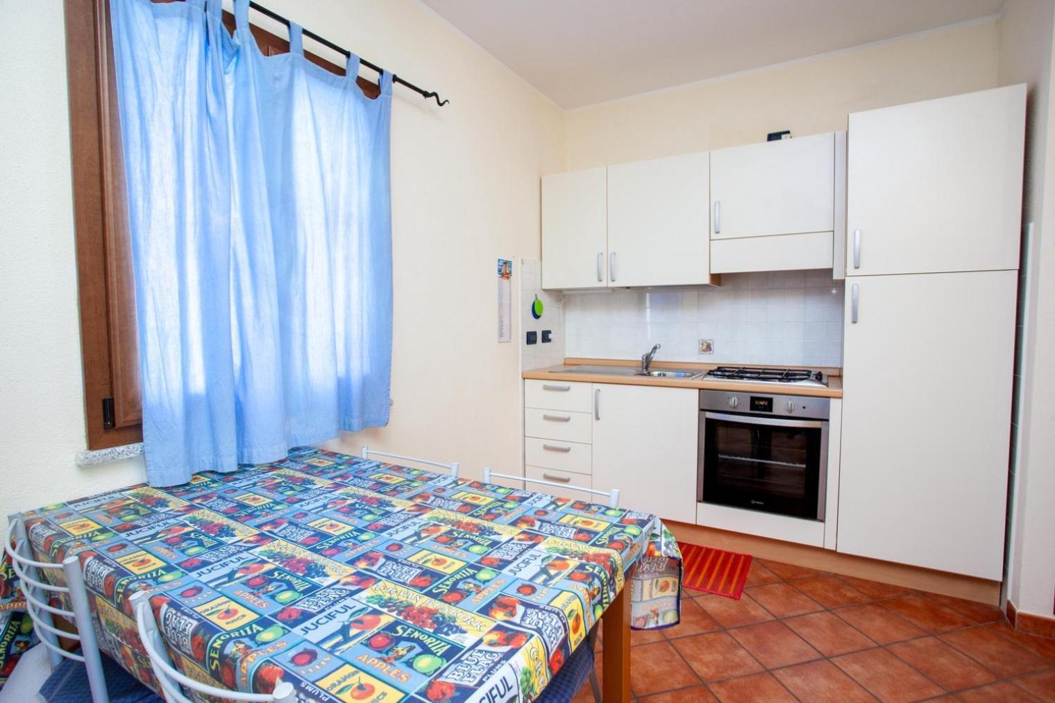 Апарт отель Le Residenze Blu Sardinia Ла-Калетта Экстерьер фото